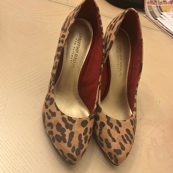 Cheetah Heels - Picture 3 of 6